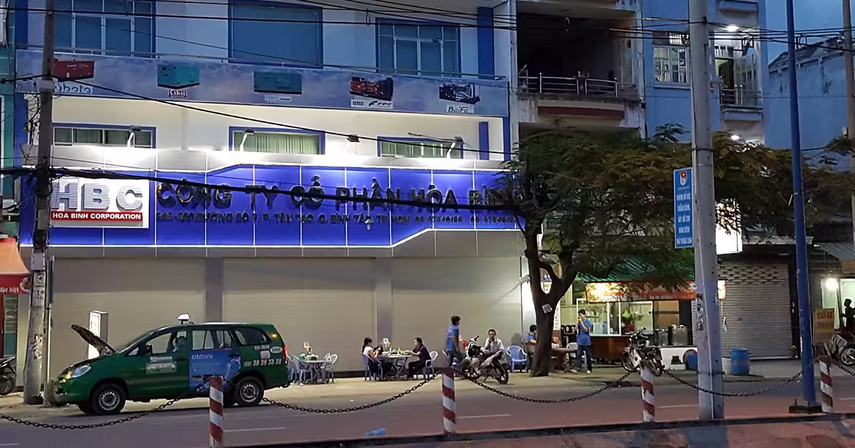 Giải pháp chiếu sáng bảng quảng cáo, biển hiệu công ty, cửa hàng,...
