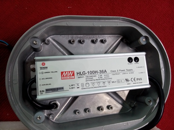 Kiểm tra driver đèn LED nhà xưởng