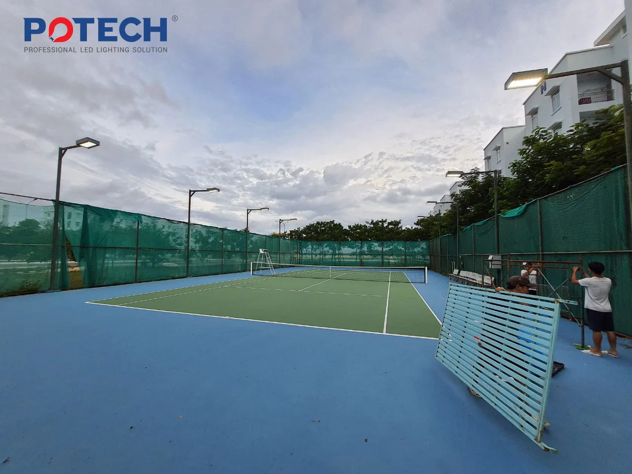 Đèn LED Sân Tennis Nhiệt Điện Vĩnh Tân — ảnh 1