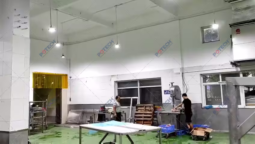 Đèn LED nhà xưởng công ty thực phẩm Vinh Anh — ảnh 3