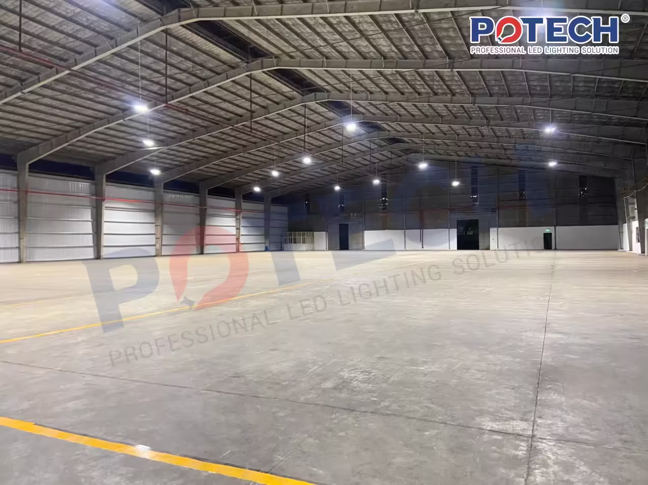 Đèn LED kho nhà máy gỗ TEKCOM
