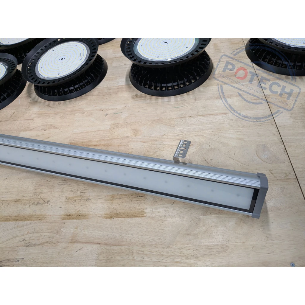 Đèn LED chống thấm (1)