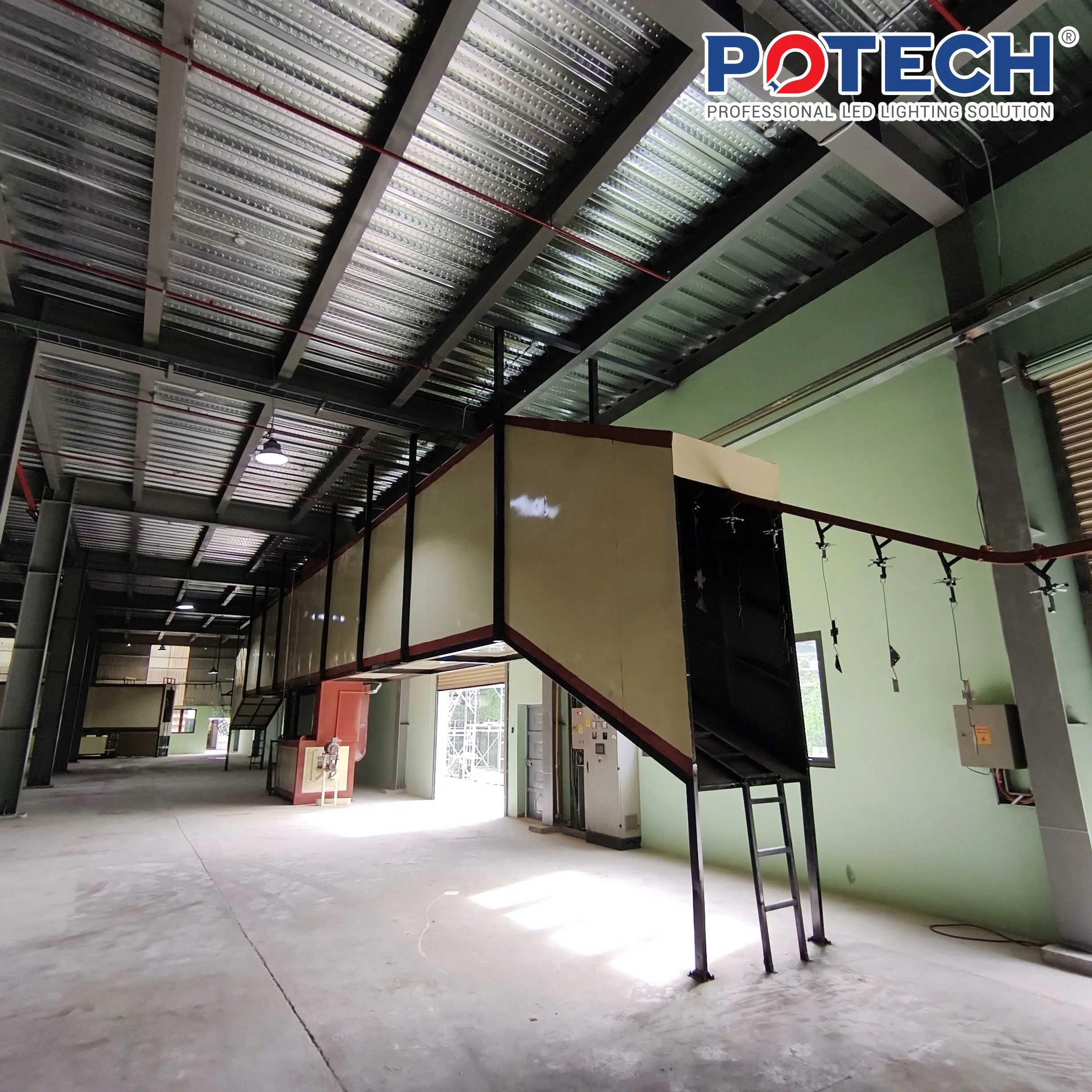 Kho hàng Bình BFC dùng đèn cảm biến — ảnh 6