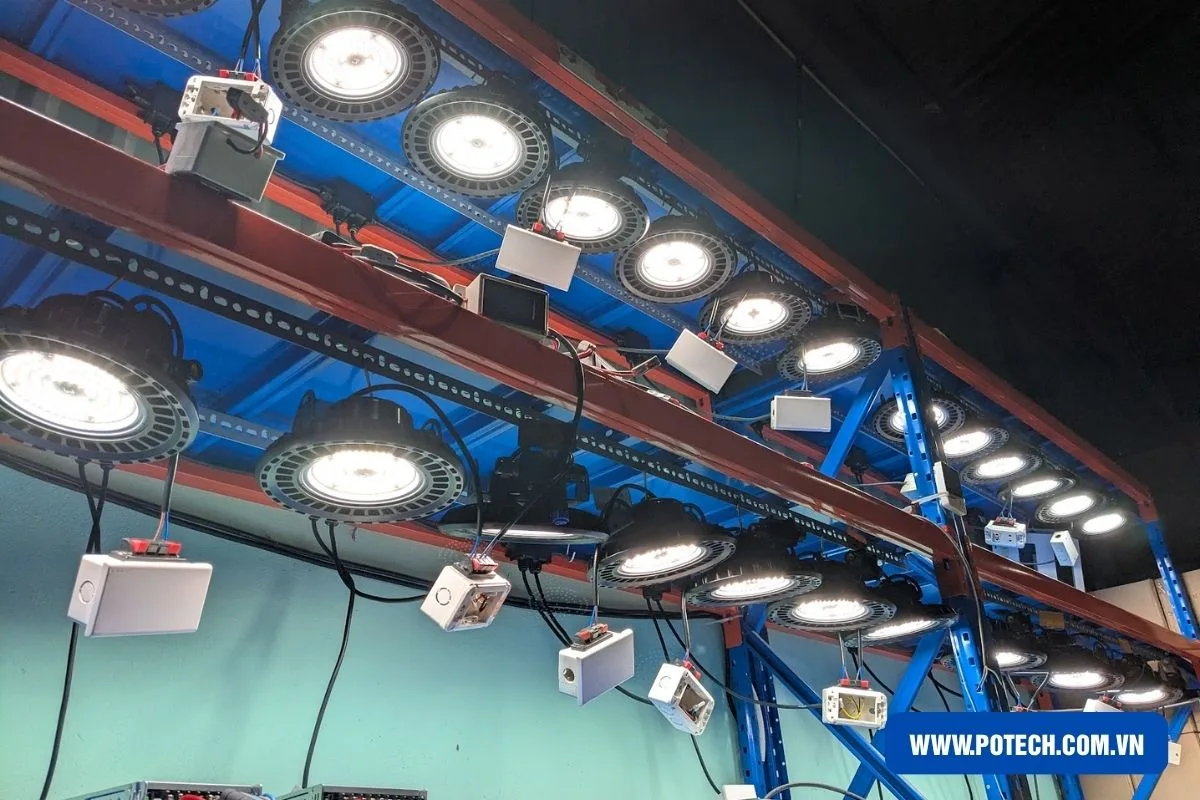 Đèn LED POTECH luôn được kiểm tra kỹ lưỡng trước khi giao hàng