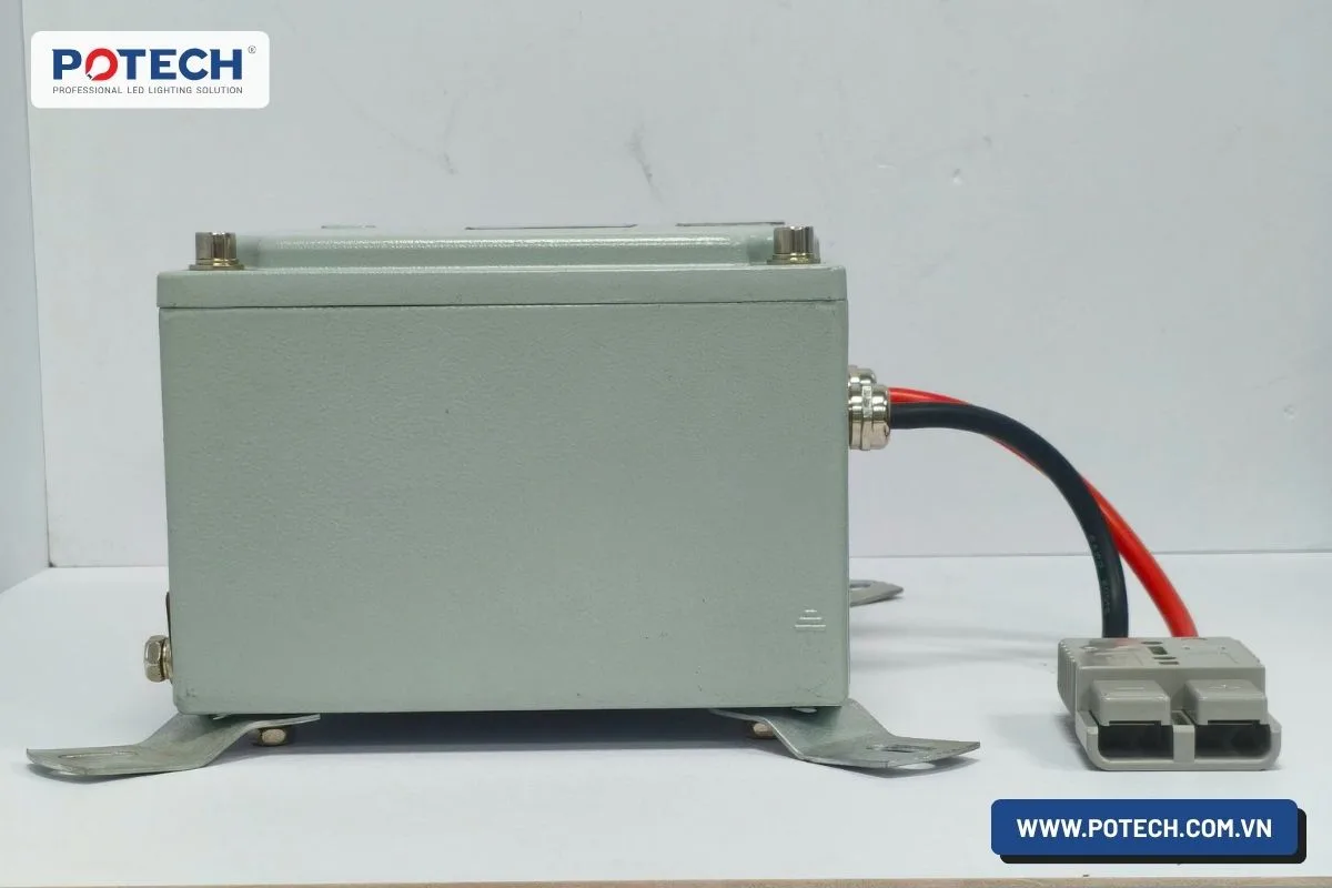Mat ben hop pin PT-BESS-2445-3214-BJXV1